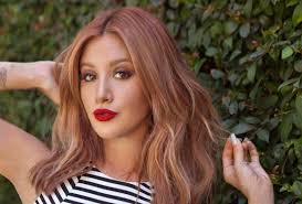 You can see a gallery of brown hair colors at the bottom below. Ashley Tisdale Debuted A Brunette Bob With The Most Stunning Sun Kissed Highlights Beauty Crew