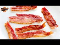 Microwave on high for 4 to 6 minutes for crispy bacon. How To Cook Bacon In The Microwave Youtube