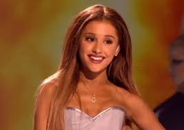 Ariana grande finally got sick of her signature wavy hair! All The Times Ariana Grande Didn T Wear A Ponytail Glamour