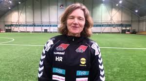 July 18, 1969 in lørenskog, norway no. Hege Riise Lsk Kvinner Uraedd Youtube