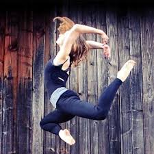 Jazz dance paralleled the birth and spread of jazz itself from roots in black american society and was popularized. Jazz Dance Vaihinger Dance Center Stuttgart