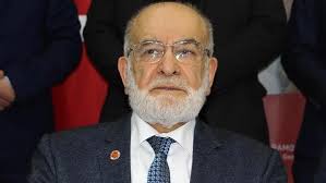 53 yıldır evli olduklarını belirten temel karamollaoğlu, çocuklarının 50 yaşının üstünde olduğunu söylerken, bunu gizlemediğini de vurguladı. Temel Karamollaoglu Ilk Kez Esi Ile Ayni Karede Gercek Gundem