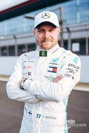После аварии в имоле боттас показал russell smacking bottas on the helmet while bottas gives russell the finger. 77 Bottas Ideas Valtteri Bottas Formula 1 Formula One