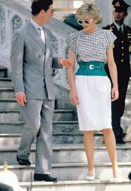 Diana was born into the spencer family, a family of british nobility with royal ancestry and was the youngest daughter of john spencer, viscount althorp, and frances roche. Princess Diana S Best Most Shocking Looks With Photos