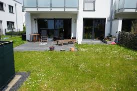Anders als in einer wohnung haben familien im haus weder unter noch über sich nachbarn, dafür aber ein stückchen garten. 4 Zimmer Wohnung Zu Vermieten Am Burgberg 3 52080 Aachen Haaren Mapio Net