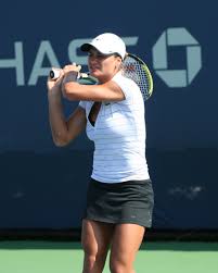 Lendl e murray, l'atteggiamento tecnicamente, stando in campo con il team italia che tanto successo sta ottenendo quest'anno allo us open, ho trovato interessante vedere quanto i colpi. Monica Niculescu