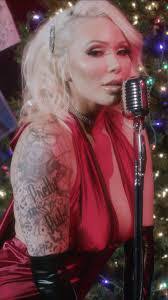 Leslie Pounds's Instagram, Twitter & Facebook