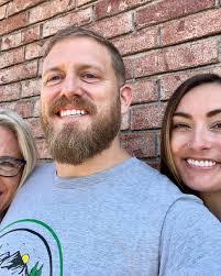 Kristen Brumley's Instagram, Twitter & Facebook