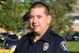 Kris Chavez's Instagram, Twitter & Facebook