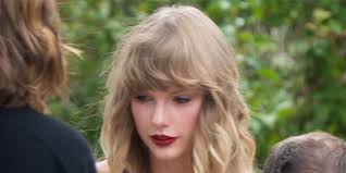 Taylor Swift Is Among the Most Beautiful Celebrity Bridesmaids