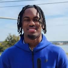 Cakarai Collins (@CCakarai)