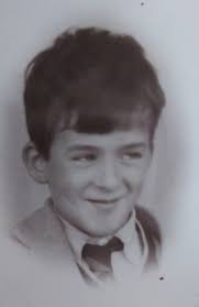 I'm looking for anybody who knew my dad, Ian Cameron, who lived in Combe  Down and went to Ralph Allen school in the 60s. He passed away a few weeks  ago and