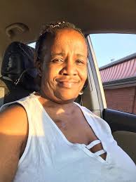 Shirley Gantz's Instagram, Twitter & Facebook