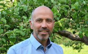 Unternehmen : WOHNKOMPASS