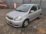 Toyota-Yaris-(2005)