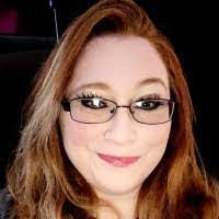 Jennifer Hullinger's Instagram, Twitter & Facebook