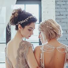 Then, make a hoop and braid the two pieces of copper wire to a desired length (as shown in the picture); 23 Enchanting Ethereal Bridal Headpieces For Fairy Tale Brides Praise Wedding