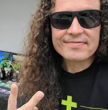 Underground drone racing is pretty f*cking intense