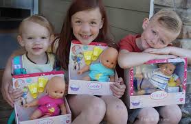 We purchased the corolle mon grand poupon doll so our expert reviewer could put it to the test with his children. Corolle Bath Doll Off 72 Www Usushimd Com