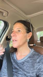 Happy Friday hope everyone has an amazing day. Welcome to Robyn's crazy  life. #robyncristrealtor #kingandassociatesrealestate #realestatelife🏡❤️  #floridarealtor #supportsmallbiz