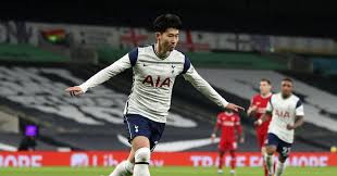 Liverpool's curtis jones enjoys the midfield battle and comes of age. Gjgd Zyihyazzm