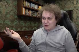 Войдя в помещение, оперативники заставили помощника депутата лечь на пол лицом вниз и положить. V Peterburge Bloger Hovanskij Zaderzhan Za Opravdanie Terrorizma Rossijskaya Gazeta