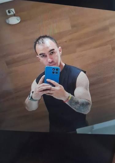 Desaparecido Yeferson Garcés Prieto, visto por última vez en la localidad  de Kennedy el pasado 24 de junio. Cualquier información comunicarse con las  autoridades. #bosab7 #reportesbosa #bogota