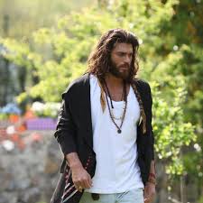 40 Bolum Yeni Bir Erkenci Kus Let S Start From The Beginning Canyaman You Rock Stylin Long Hair Styles Men Turkish Men Canning