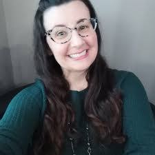 Sarah Croy's Instagram, Twitter & Facebook