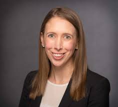 Amanda Francis's Instagram, Twitter & Facebook