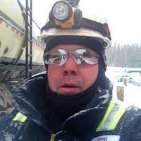 Daniel Munz's Instagram, Twitter & Facebook