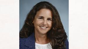 Laura S. Rainer, MD, an Endocrinologist with Gulf Coast Medical Group  Endocrinology