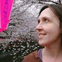 Book Review: 4 stars, Spin: A Fairy Tale Retelling by Genevieve Raas