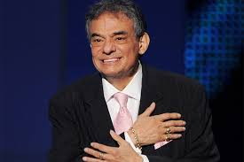 Roberto cantoral may be the author of latin specifications, including un reloj, la barca, regálame esta noche, un triste, al last, and demasiado tarde. Jose Jose Biografia Completa Del Principe De La Cancion Vida Canciones Y Muerte Revista Caras