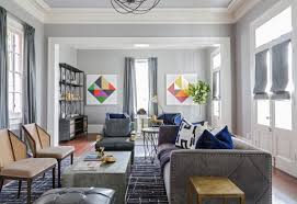 23 Chic Modern Family Rooms Chairish Blog Modern Family Rooms Family Room Design Stylish Living Room