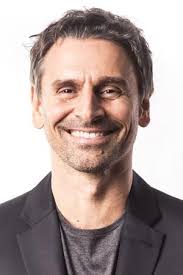 Cast & Crew for Destiny River 1x109 "Episode 109"