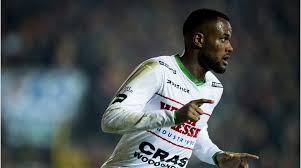 Official twitter account of cyle larin, player from besiktas and canadian national team. Cyle Larin To Stay At Zulte Waregem Club Sees Striker As A Potential Asset Transfermarkt