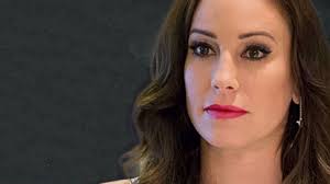 There are many sources that talk about timea vajna's net worth, her salary, and income, but online estimates of her worth vary. Vajna Timeanak Egy Milliardos Fiu A Legnagyobb Tamasza A Gyaszban Nlc