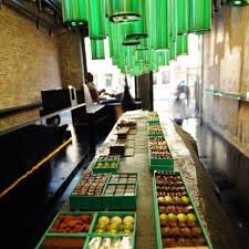 Www Cakestudio Com Au Is In Love With Patrick Roger Chocolatier Stores Besoin De Vacances Sortir A Paris Chocolatiere