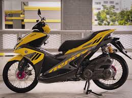 As a comparison, the yamaha has a rear tire size nmax 130 mm and the front tires are equally 110 mm. 17 Excel Asia Takasago Rim For Aerox Nvx Motorcycles Motorcycle Accessories On Carousell