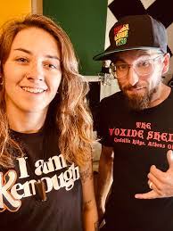 Ashley Larue's Instagram, Twitter & Facebook