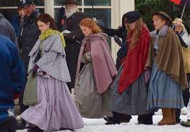 Florence pugh grew up around hustlers; Breakout Star Florence Pugh On Filming Little Women Around Boston The Boston Globe