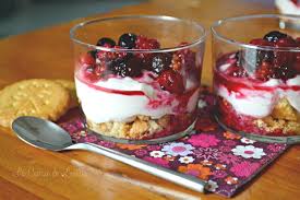 Verrine Fruits Rouges Mascarpone Et Galettes Bretonnes Verrine Fruit Rouge Verrine Fruit Recette Creme Mascarpone