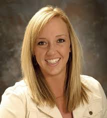 Lewis, fast start lift Cowgirls over Idaho