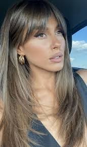 Jennifer Boria's Instagram, Twitter & Facebook