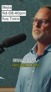 il-KAŻIN, illejla fid-08:40PM. Andrew Bonello ta' ReLeaf jistaqsi dwar  il-projbizzjoni tal-Water Bongs u Cannabis Vaporizers.