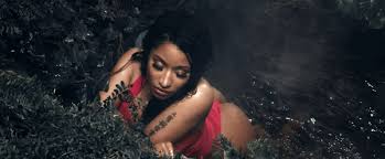 Features song lyrics for nicki minaj's twerk it album. Watch Nicki Minaj S Anaconda Workout In 14 Booty Ful Gifs Mtv
