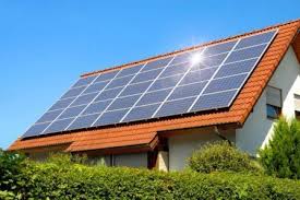 Ce Costuri Presupune O Investitie Intr Un Sistem De Panouri Solare Pentru O Casa Un Butic Solar Panels Solar Power House Solar Panels For Home