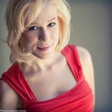 Hillary Thomas Music