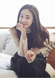 She is an actress, known for joahaejwo (2016), seutaui yeonin (2008) and soosanghan. Choi Ji Woo Picks Actresses She D Like To Do Youth Over Flowers With Soompi